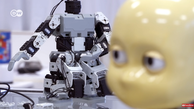 robot inteligente