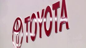 La producción global de Toyota vuelve a caer, los objetivos están en duda (Ingles)