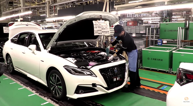 Las ganancias de Toyota caen en medio de la escasez y el aumento de los costos Toyota