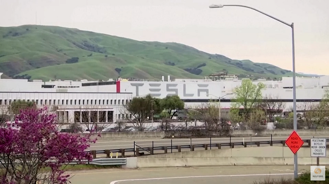 Los problemas de conducción autónoma obligan a Tesla a retirar 362.000 vehículos tesla