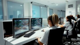 Sistema para el soporte a la decisión clínica y la digitalización de datos en las UCI