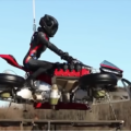 Esta moto voladora parece una moto speeder de Star Wars Telefonos